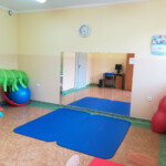 Gabinet materace i lustro