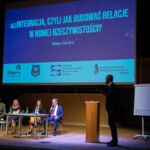 Konferencji naukowej „dezINTEGRACJA, czyli jak budować relacje w nowej rzeczywistości?”
