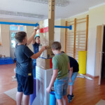 Kolejna edycja Kreatywnej Akademii Letniej już za nami! W tym roku w zajęciach warsztatowych wzięło udział 26 uczniów klas I-III i IV-VI szkół podstawowych z terenu miasta Tarnowa.