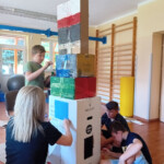 Kolejna edycja Kreatywnej Akademii Letniej już za nami! W tym roku w zajęciach warsztatowych wzięło udział 26 uczniów klas I-III i IV-VI szkół podstawowych z terenu miasta Tarnowa.